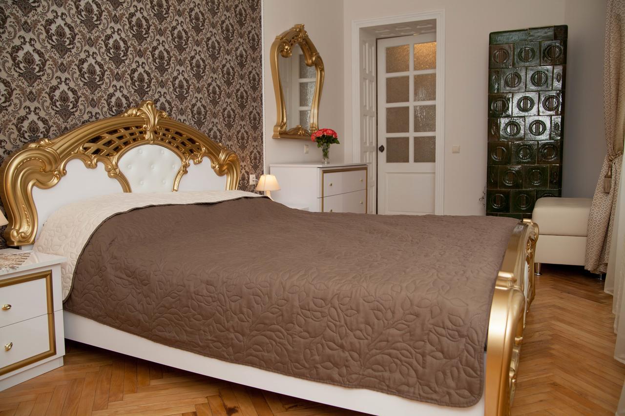 Luxury Lviv Apartment Buitenkant foto